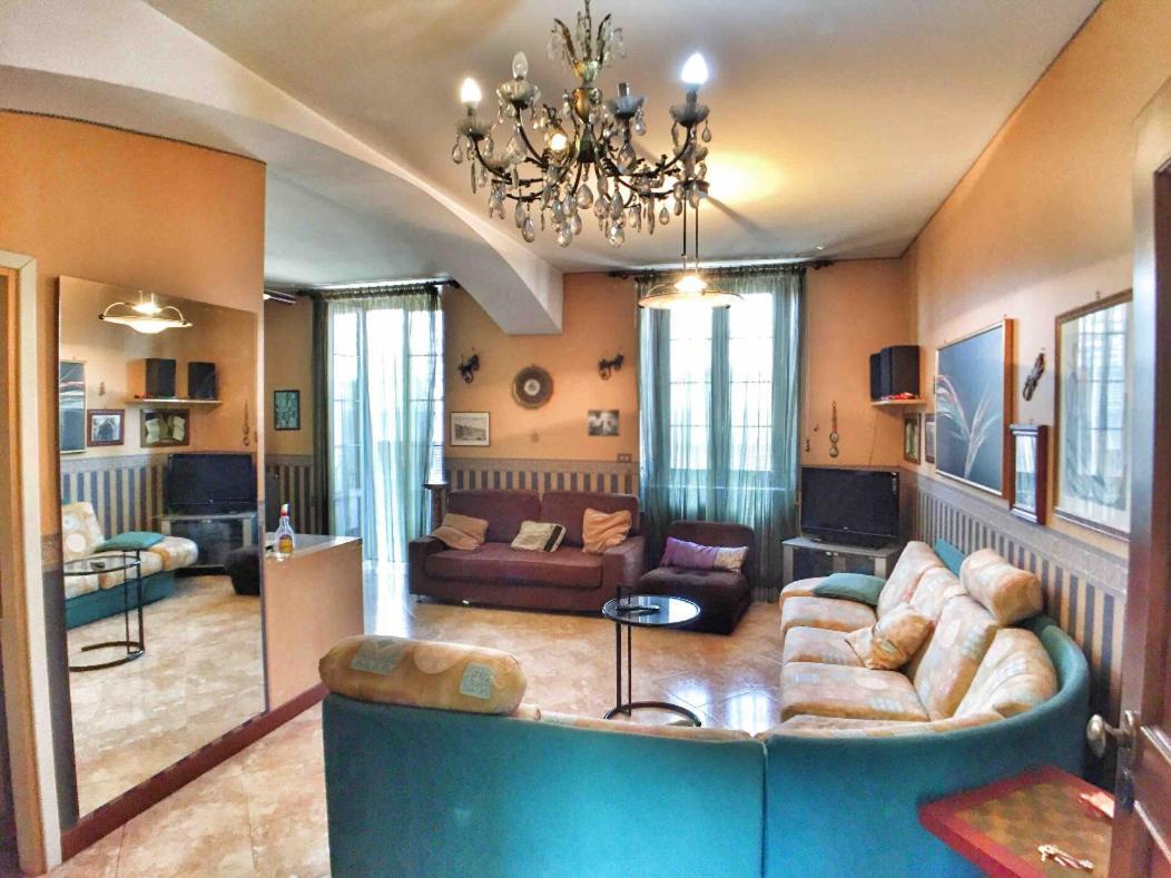 Elegante Appartamento Vicino Al Centro Τορίνο Εξωτερικό φωτογραφία